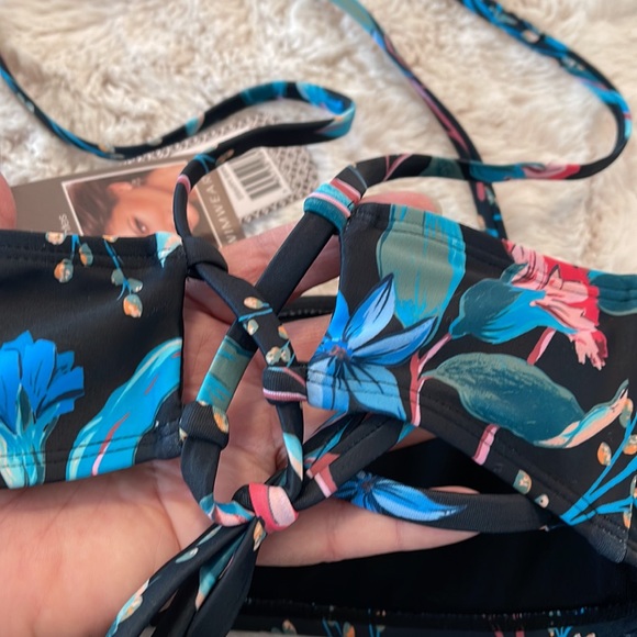 ** BOGO Daisy Fuentes Bandeau Bikini Top 6 - Picture 5 of 9